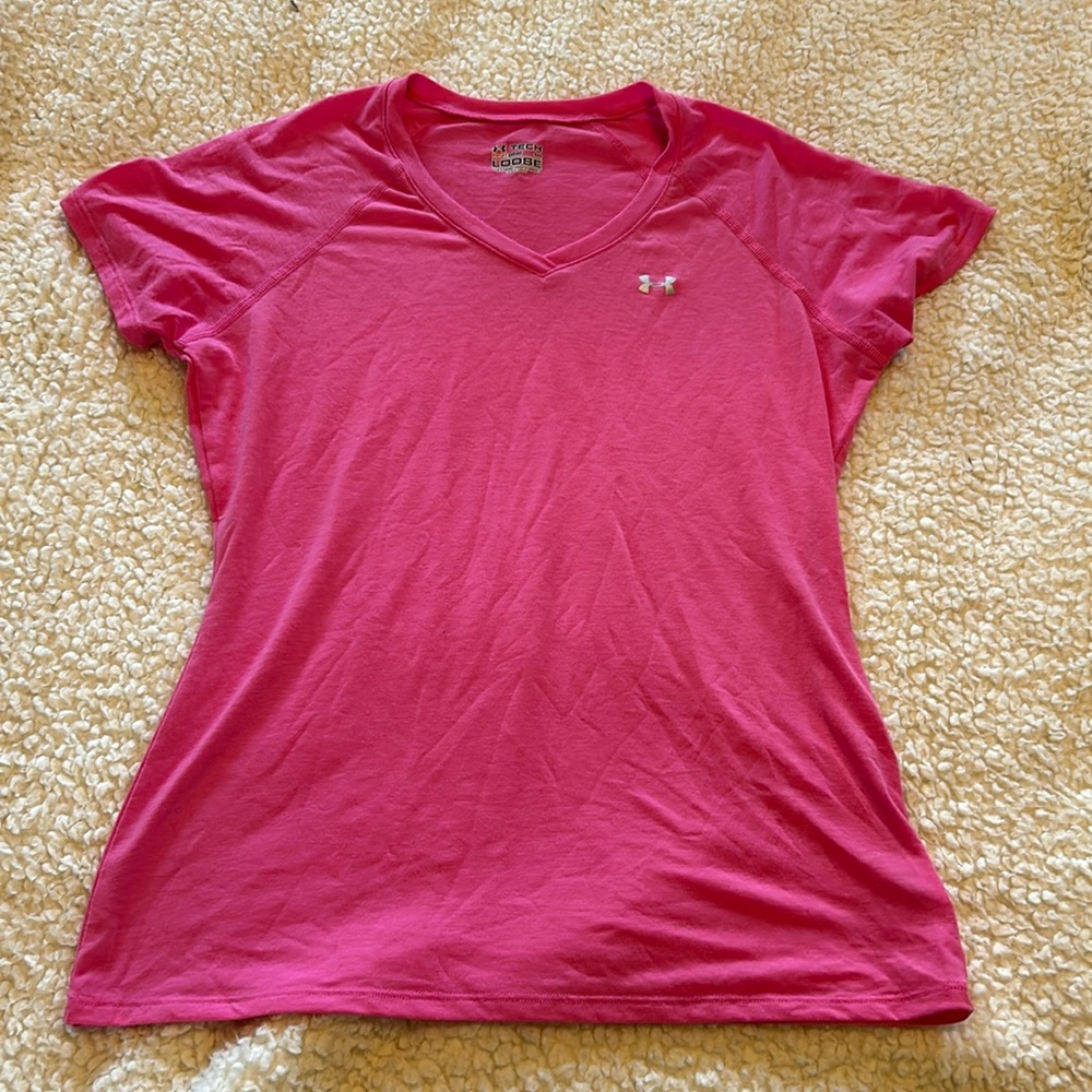 UA Women’s Tee
